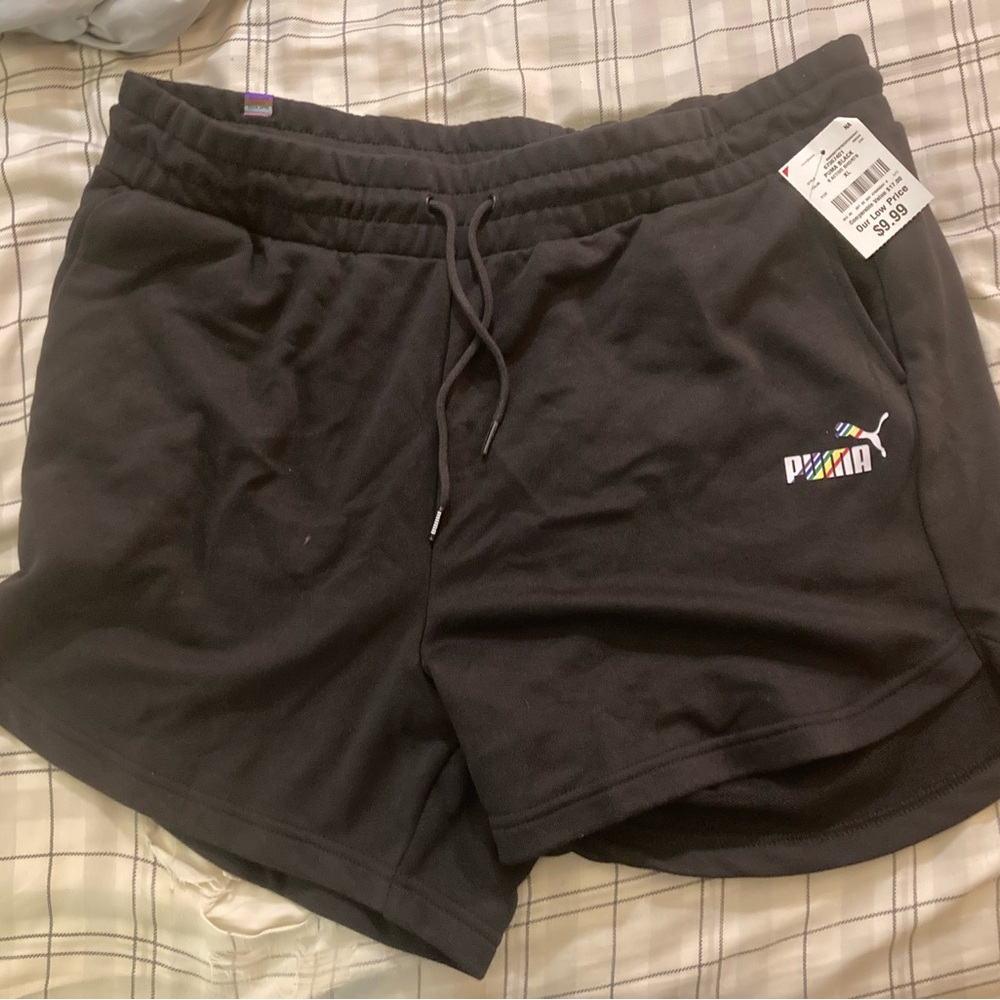 Puma ESS + Love Is Love Women’s Shorts-Black-Size XL